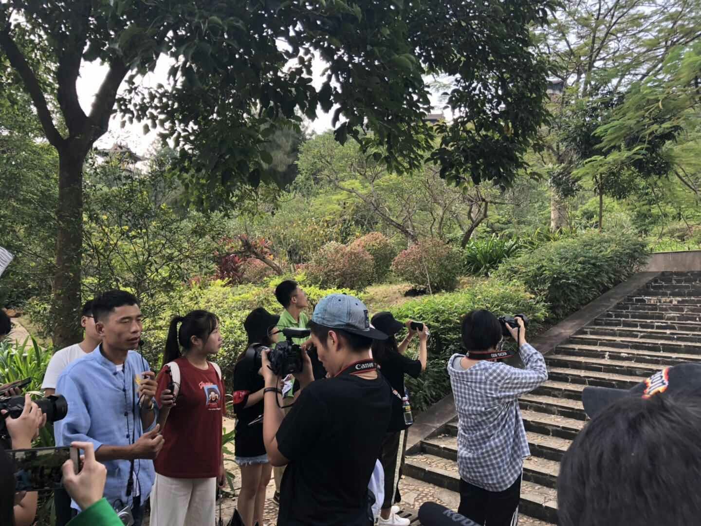 青年之声・新闻传播与影视学院开展“印象定安”主题新闻采访见习实践活动