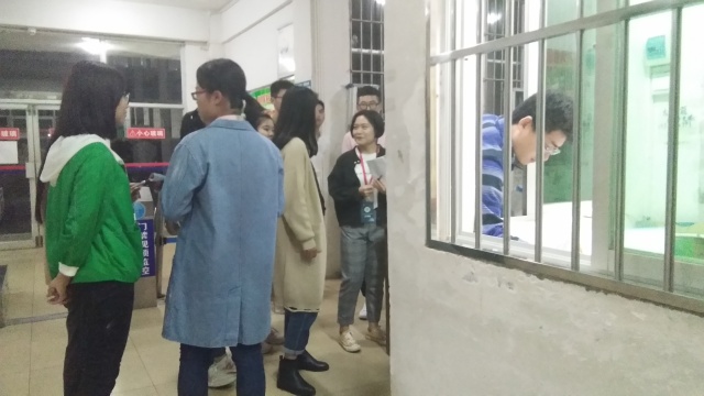 青年之声・新年新开始  走寝送关怀――记经济与管理学院新学期宿舍走访