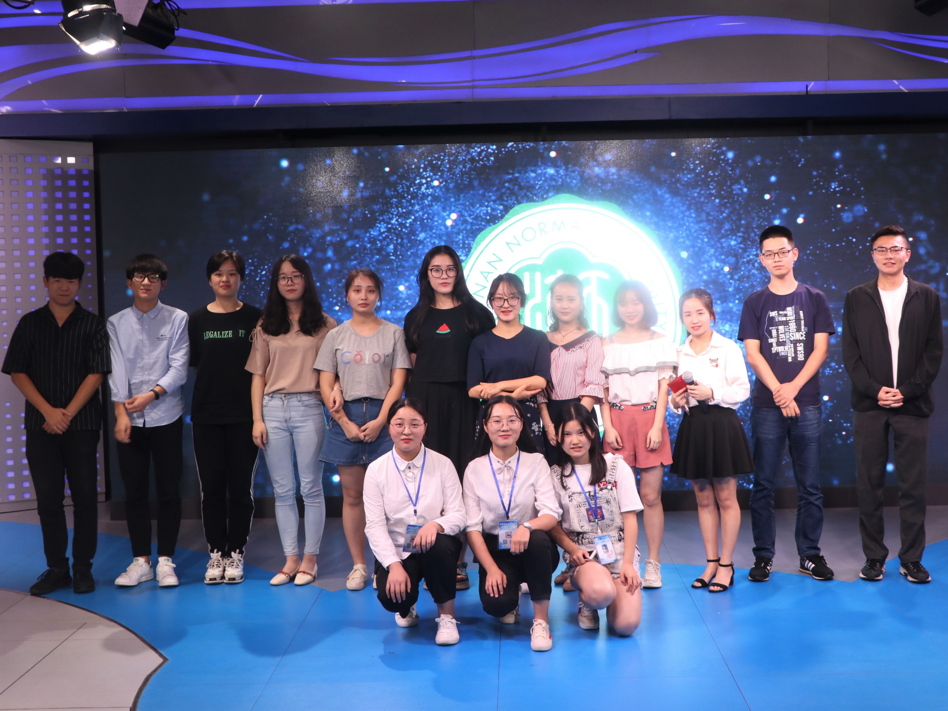 书山有路 学海无涯――记海南师范大学新闻传播与影视学院第三届考研交流会