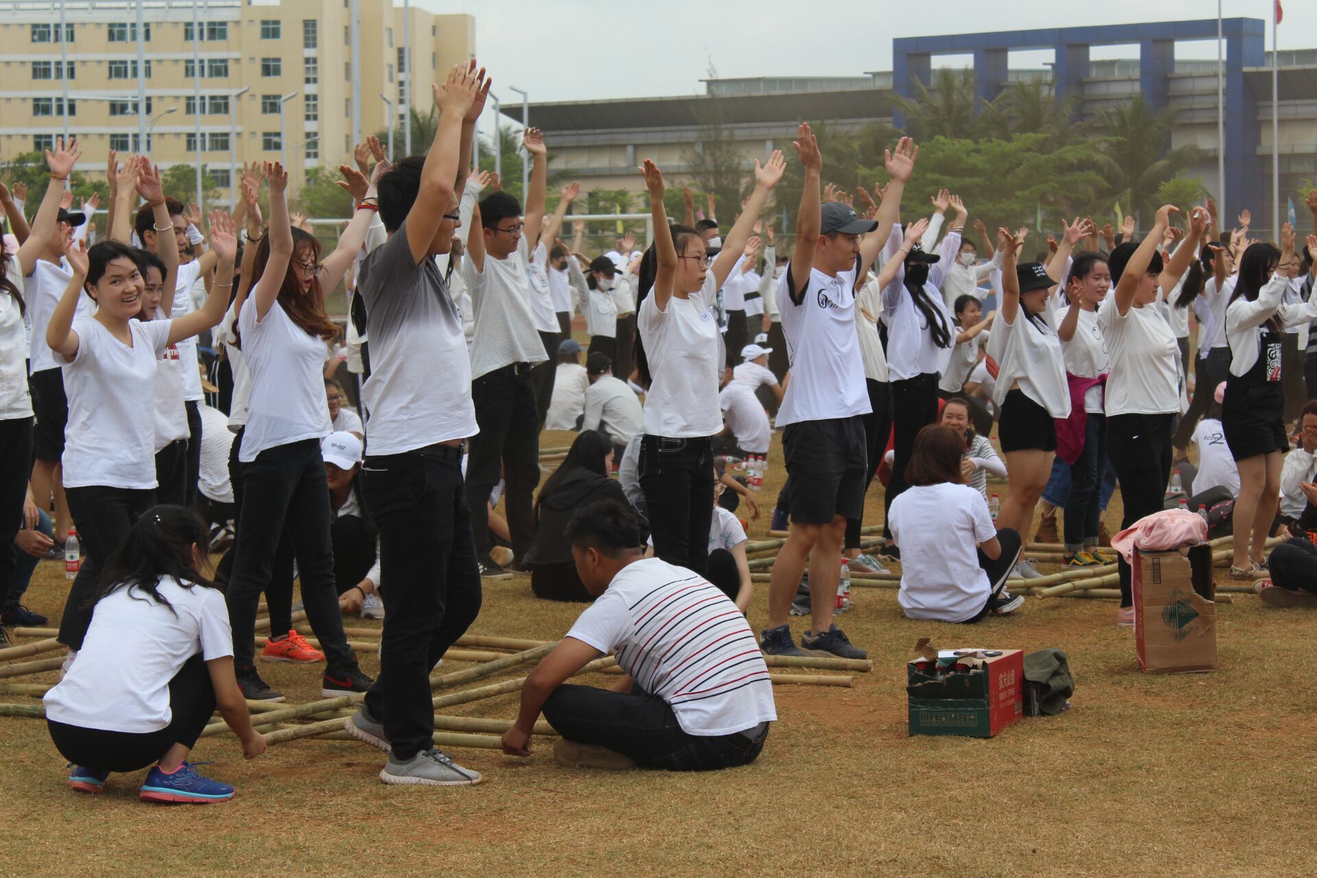 经济与管理学院竹舞训练