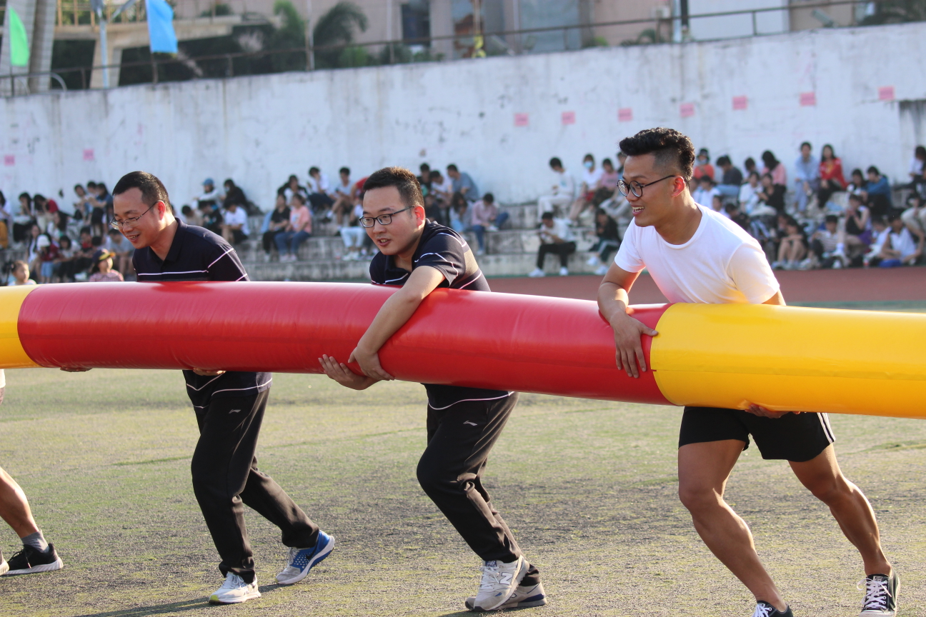 青年之声・记海南师范大学第37届运动会开幕式历史文化学院风采