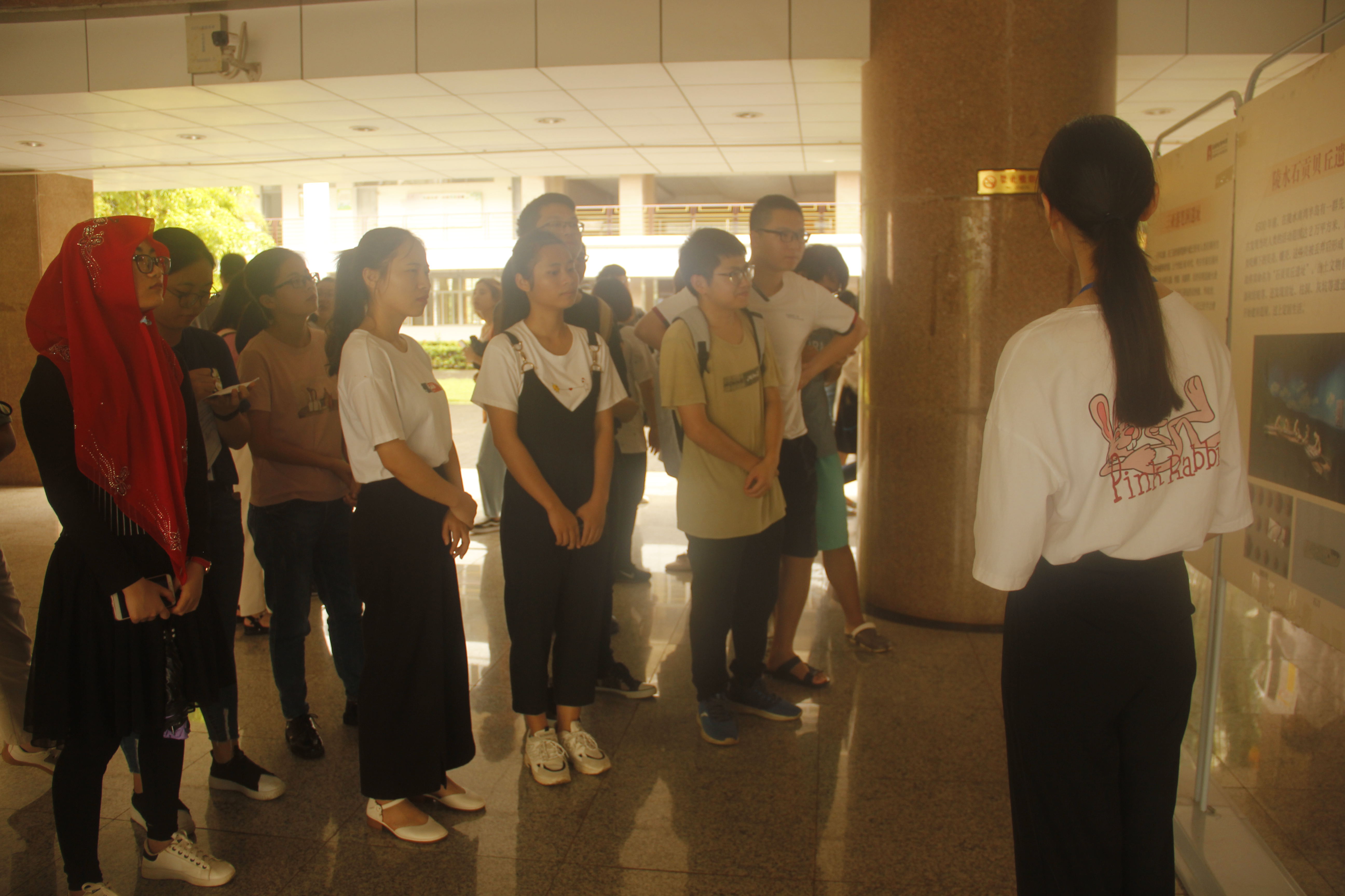 记文学院创新创业实践周系列活动之“历史与文化陈列馆现场模拟讲解”