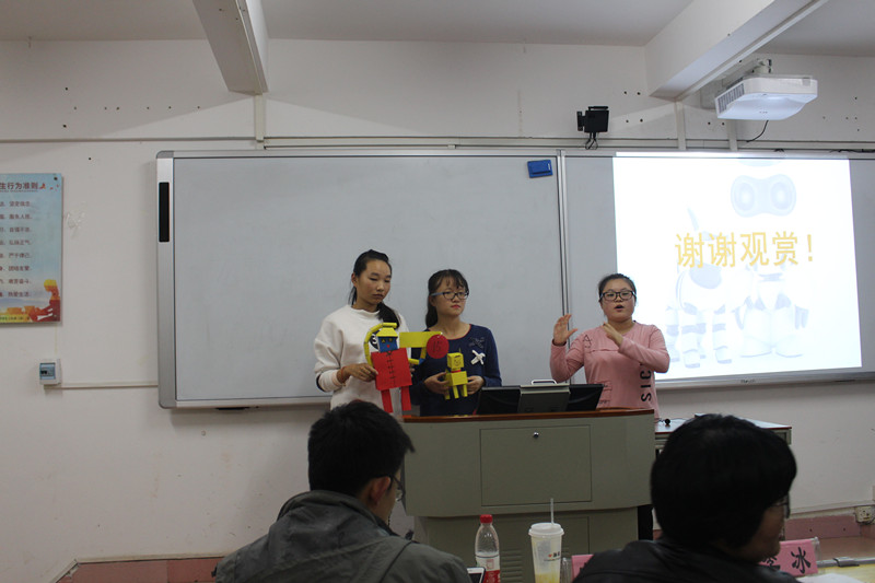 青年之声・游园设计,创造新意 ――记物理与电子工程学院游园门设计大赛