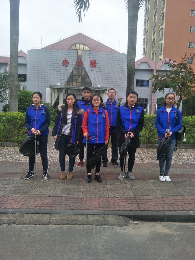 青年之声・志愿奉献，快乐收获――记物理与电子工程学院省干部疗养院志愿服务活动