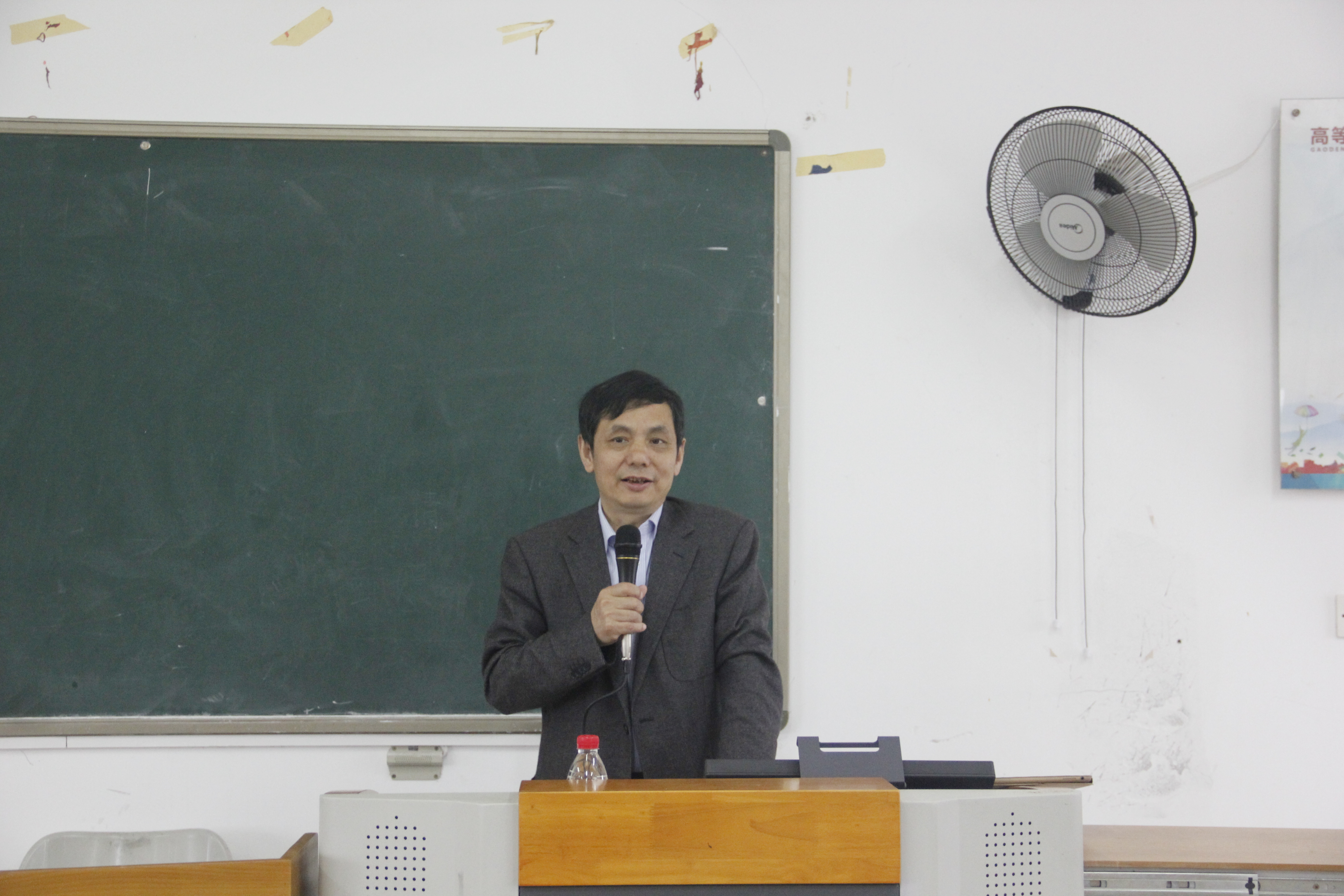 青年之声・中华文化始经典,鲁迅文学永流传