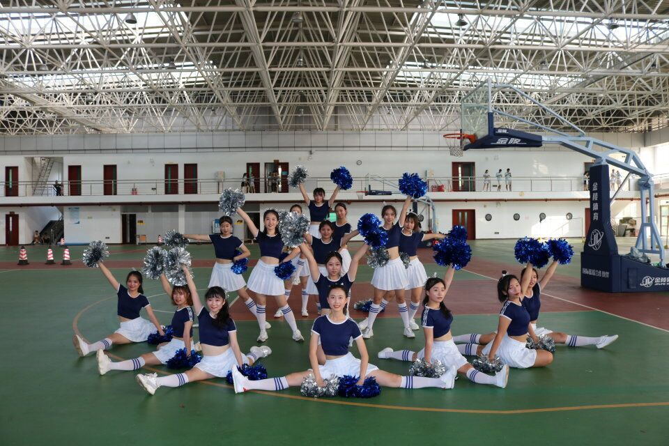 青年之声・海南师范大学第三十五届运动会啦啦操比赛