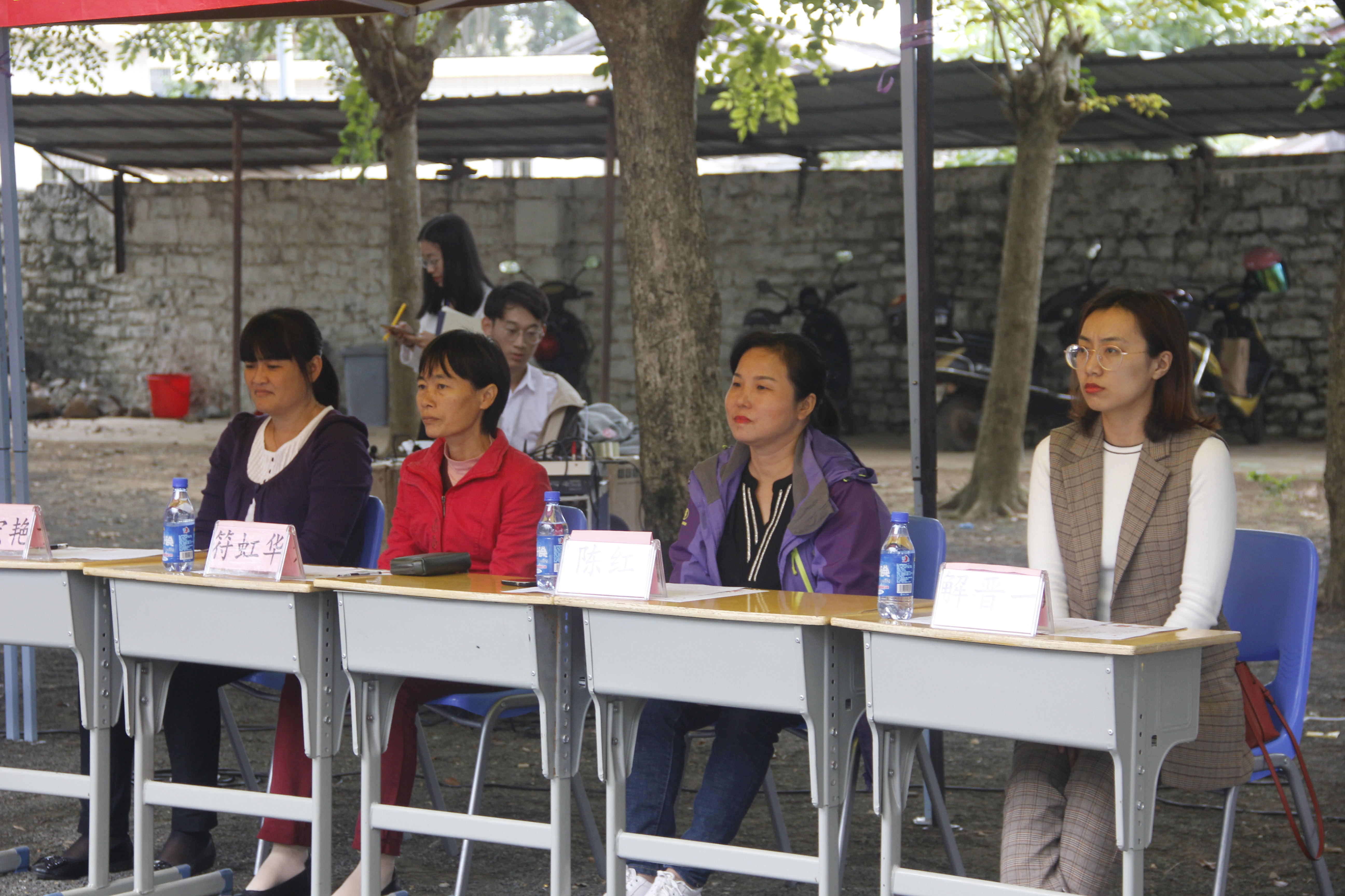 青年之声・记文学院第三届五一小学“绘语童声，远帆歌扬”合唱比赛